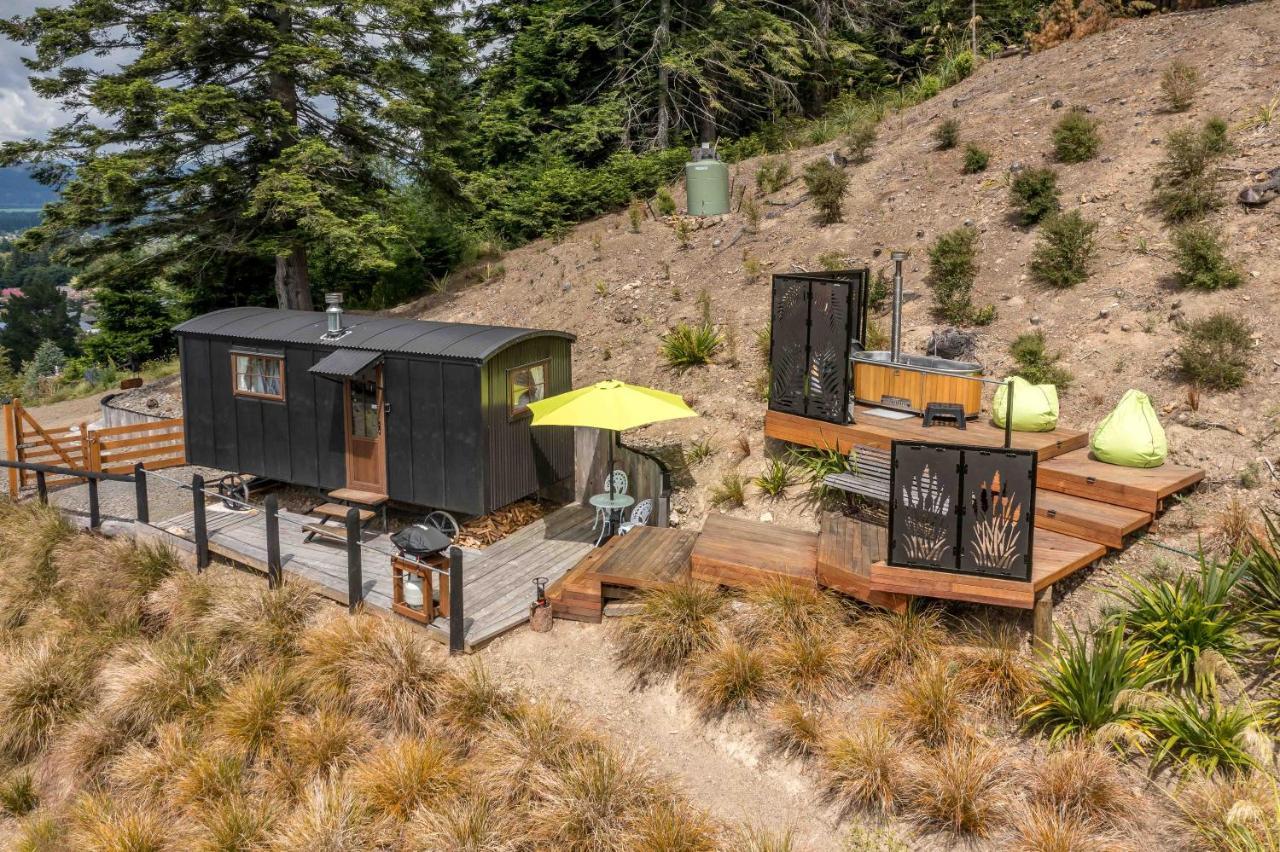 האנמר ספרינגס The Shepherds Hut - Boutique Retreat. מראה חיצוני תמונה